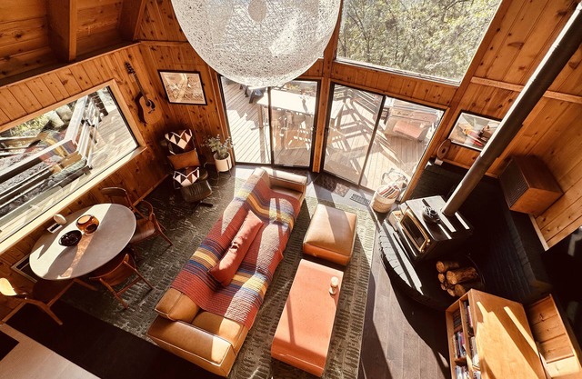 Secluded A-frame Cabin in Idyllwild on 8 acres/4 miles from Town/Sleeps 6