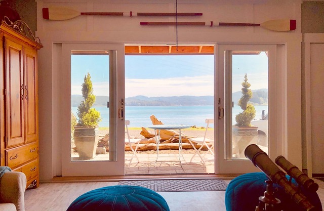 Secluded Bayfront, Spa, Grill, She Shed