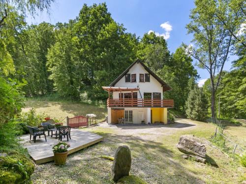 Secluded Chalet in Dabo near Forest