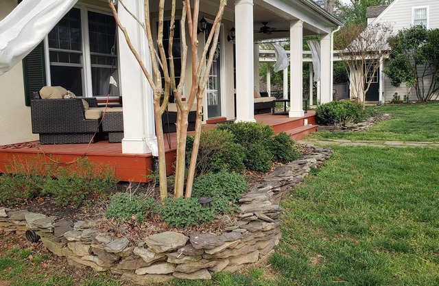 Secluded Farmhouse Cottage w/Bucolic Setting