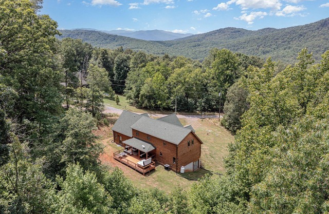 Secluded Shenandoah Hideaway