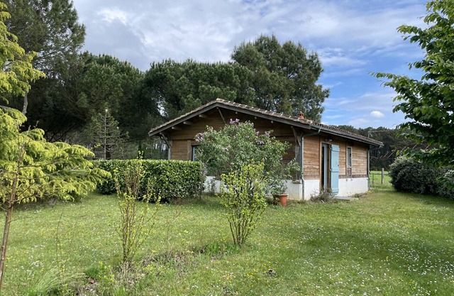 Secluded Villa for 4 with Ample Garden and Terrace