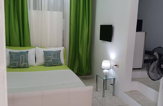 Self-contained room in Tower Isles near Ocho Rios 1