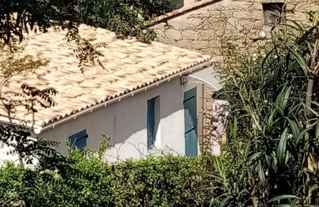 self-contained studio for 3 people in a picturesque and charming location