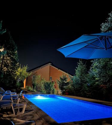 Semizovac Holiday House