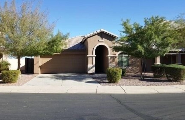 Sensational fully furnished San Tan Valley Home in the Johnson Ranch Community!