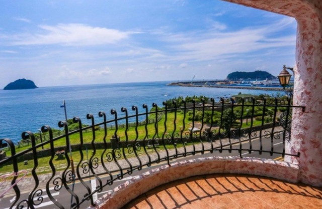 Seoguipo Seaside House Youngbin Pension