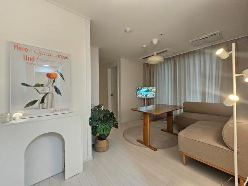 Seoul Station 3분Condo