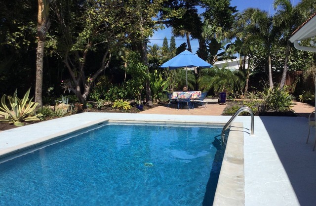 Serendipity On Boca Grande, Old Florida 3Bd,3Ba,Htd pool! Minutes To Everything