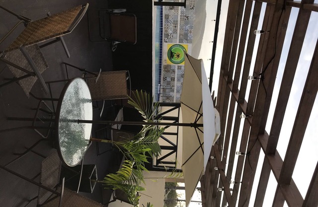 Serene 1 Bedroom Apt with Pool, Pergola & Cabana E9
