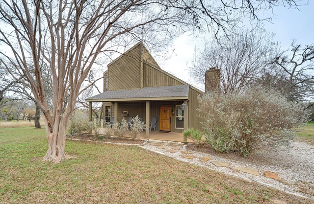 Serene Family Cottage w/Deck & BBQ