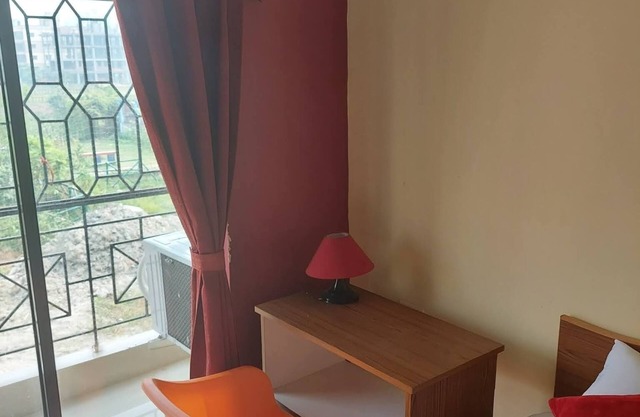 SERENE FLAT