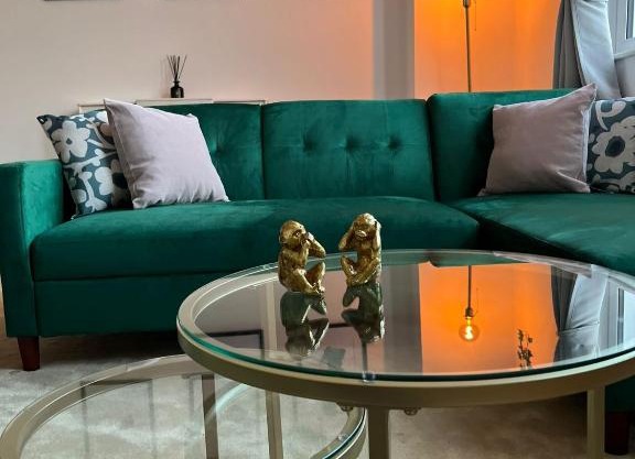 Serene Ocean Side Apartment BTN