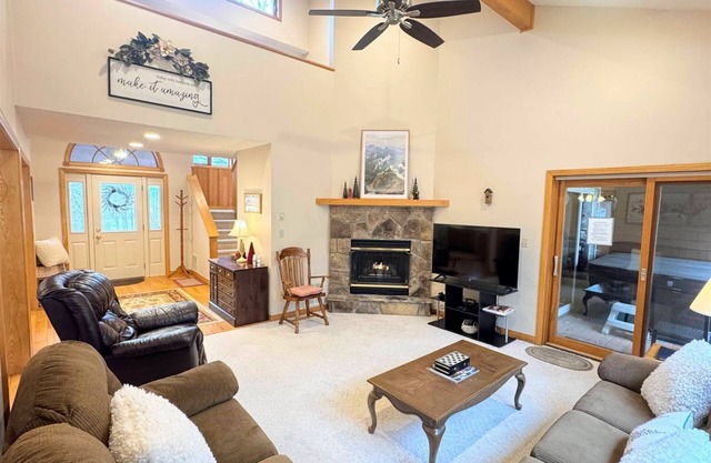 Serenity - 23 Woods End CourtnnSerenity - Access to Community Swimming & Fishing Pond, Pet Friendly