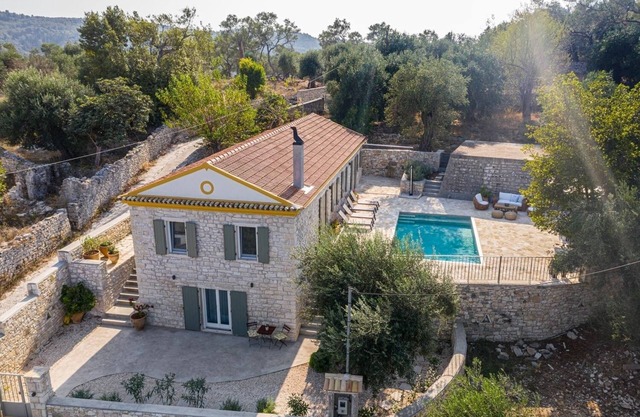 Serenity - Beautiful Villa Close to Lakka