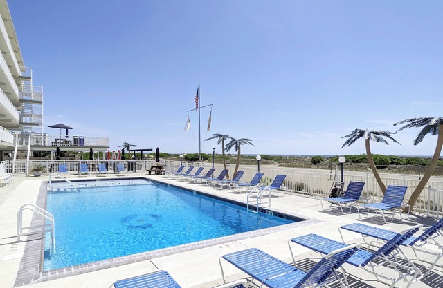 Serenity Now! Oceanfront 2BR Wildwood Crest condo with gorgeous pool!