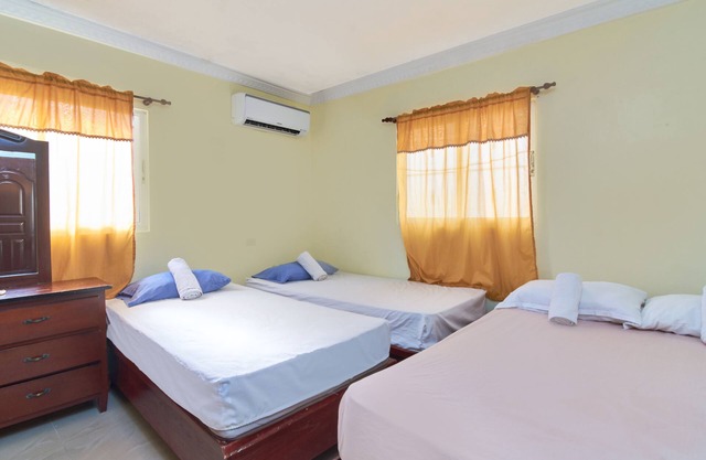 Serviced 2 Bedroom 2 Bathroom Apartment in Corales del Sur close to the Airport