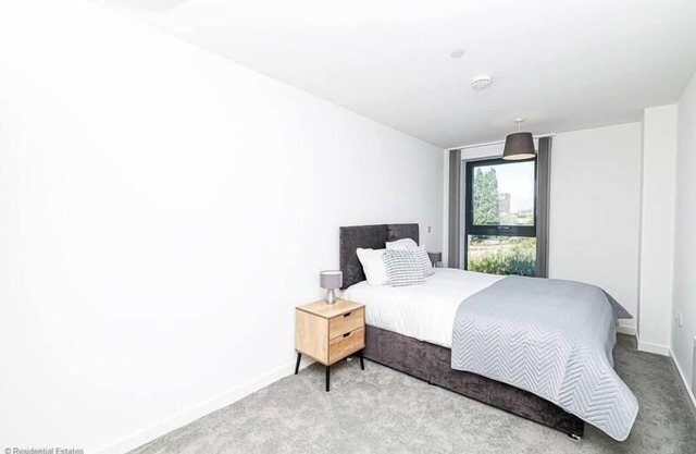 Serviced Apartment Manchester With Parking