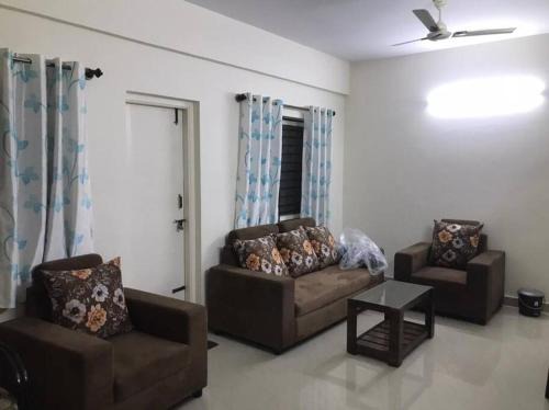 Servostay New 2 BHK with Parking, Balcony & Gas Stove in Begur Between Electronic City & HSR Layout
