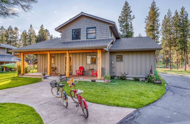 Settle Inn and relax by the riverfront at this Pet Friendly, Hot Tub Home.