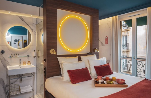 Seven Hotel Paris