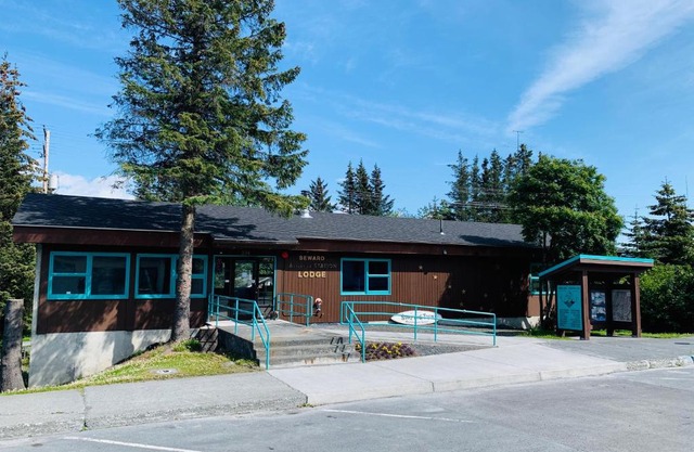 Seward Adventure Lodge