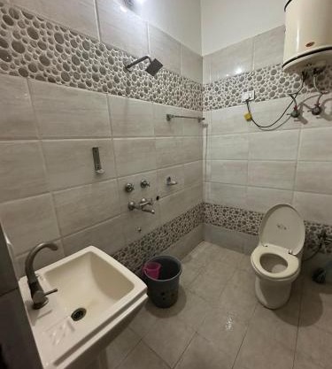 Shakun Hotel Palace