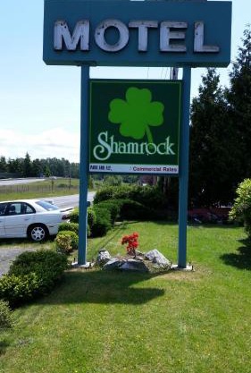Shamrock Motel