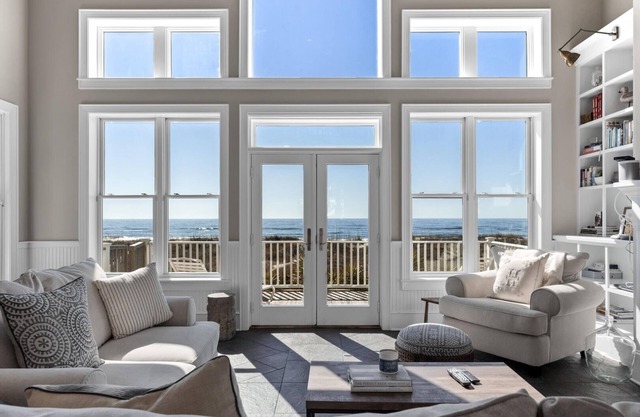 Shearwater 4 Bedroom Home by RedAwning