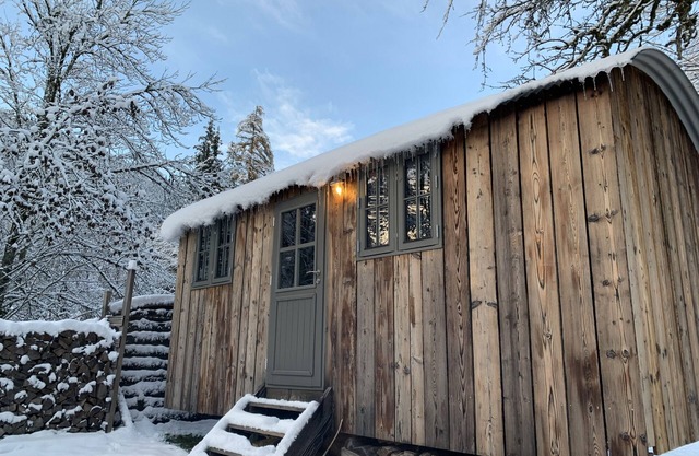 Shepherd’s Hut - Ideal for Couples - Near Morzine