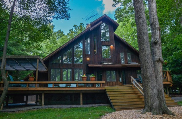 Shoreline Chateau
