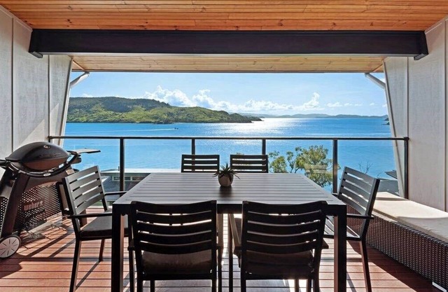 Shorelines 18, Seaview Apartment on Hamilton Island