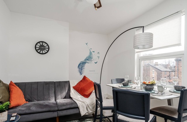 Short & Long stay✪2 bedroom✪Homevy Relocations✪