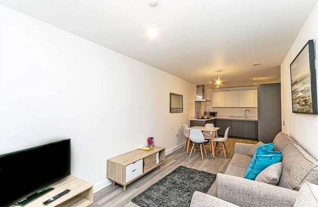 Short Term Let Manchester With Parking