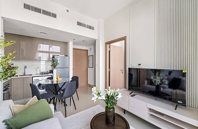 Silkhaus Premier 2BDR Apartment | MBR City