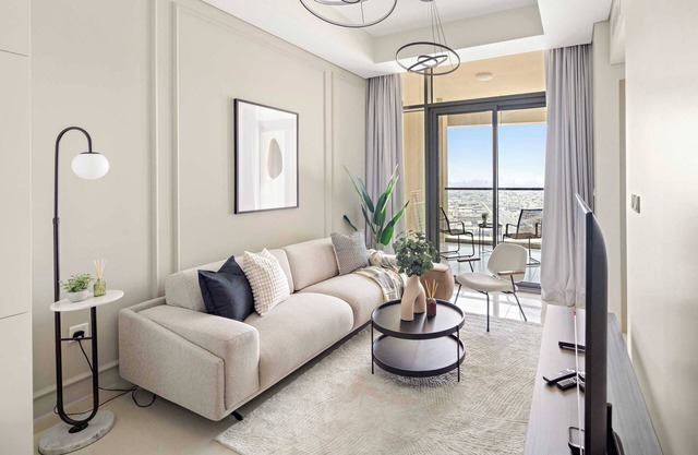 Silkhaus Stylish 2BDR in Aykon Tower