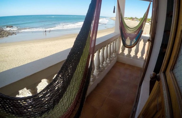Simple Beach Lodge
