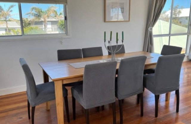 Sinclair Surfside Stay