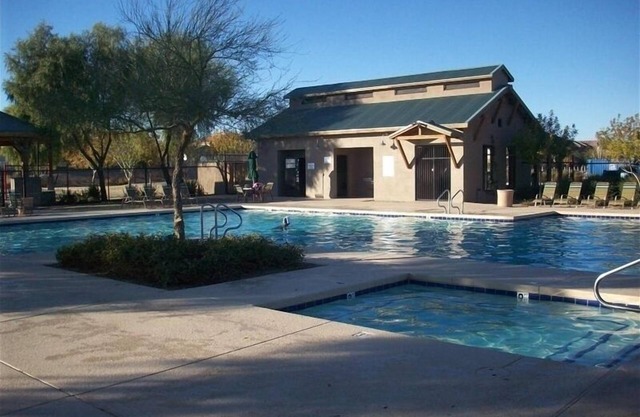 Single Level! 3B 2B Johnson Ranch.