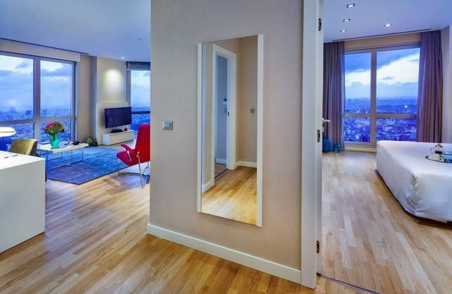 Sisli Bomonti 42. Floor Full Sea View Central Location