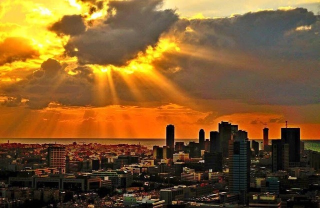 Six Spectacular 2BR Apt near Dizengoff Square