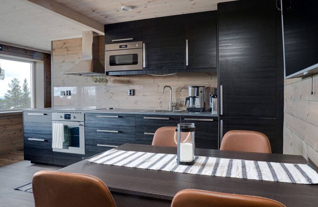 Ski-in/Ski-out | EV Dock | Wi-Fi | Pets allowed