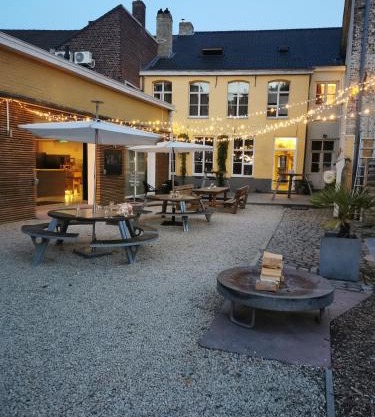 Skindles Guesthouse