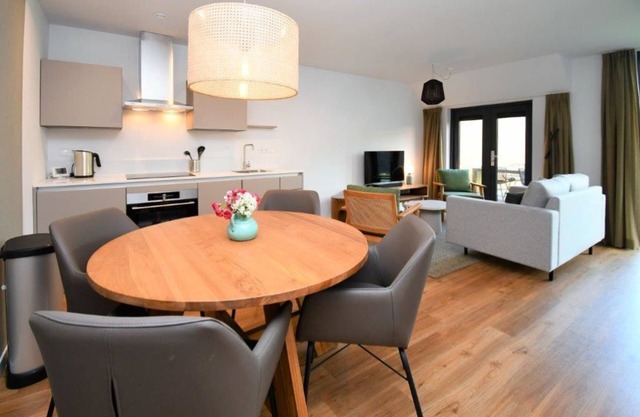 Skylge 4p - Two Bedroom Apartment, Sleeps 4