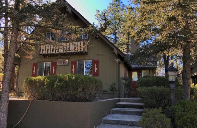 Skyview Lodge - Prescott Cabin Rentals
