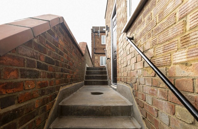 Skyvillion Apartments Cockfosters