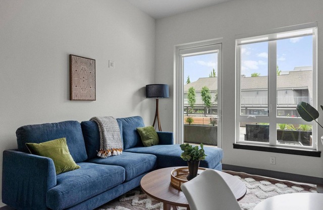 Sleek Kirkland 1BR w/W/D, nr Groceries & Shopping, by Blueground