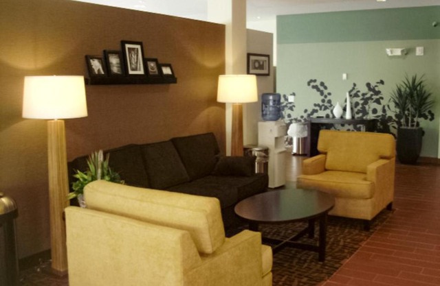 Sleep Inn & Suites East Syracuse