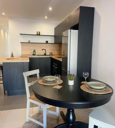 Sliema Apt with SIDE SEAVIEWS