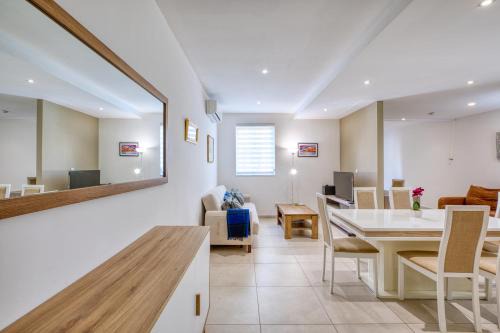 Sliema Spacious Apartment